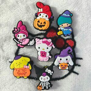 New 7 piece Halloween Hello Kitty and Friends Shoe Charms for Crocs